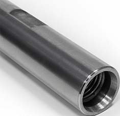 Внутренняя резьба стального удлинителя для алмазной коронки Diamaster Steel М22, 500 мм Внутренняя резьба стального удлинителя для алмазной коронки Diamaster Steel М22, 500 мм